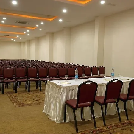 Отель Casa Fora 4*